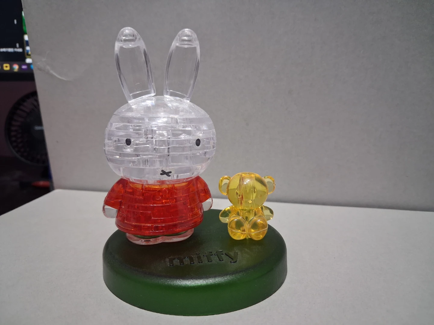 Moving ✨️ Miffy and Treasure Chest 3D Crystal Puzzles - photo 2