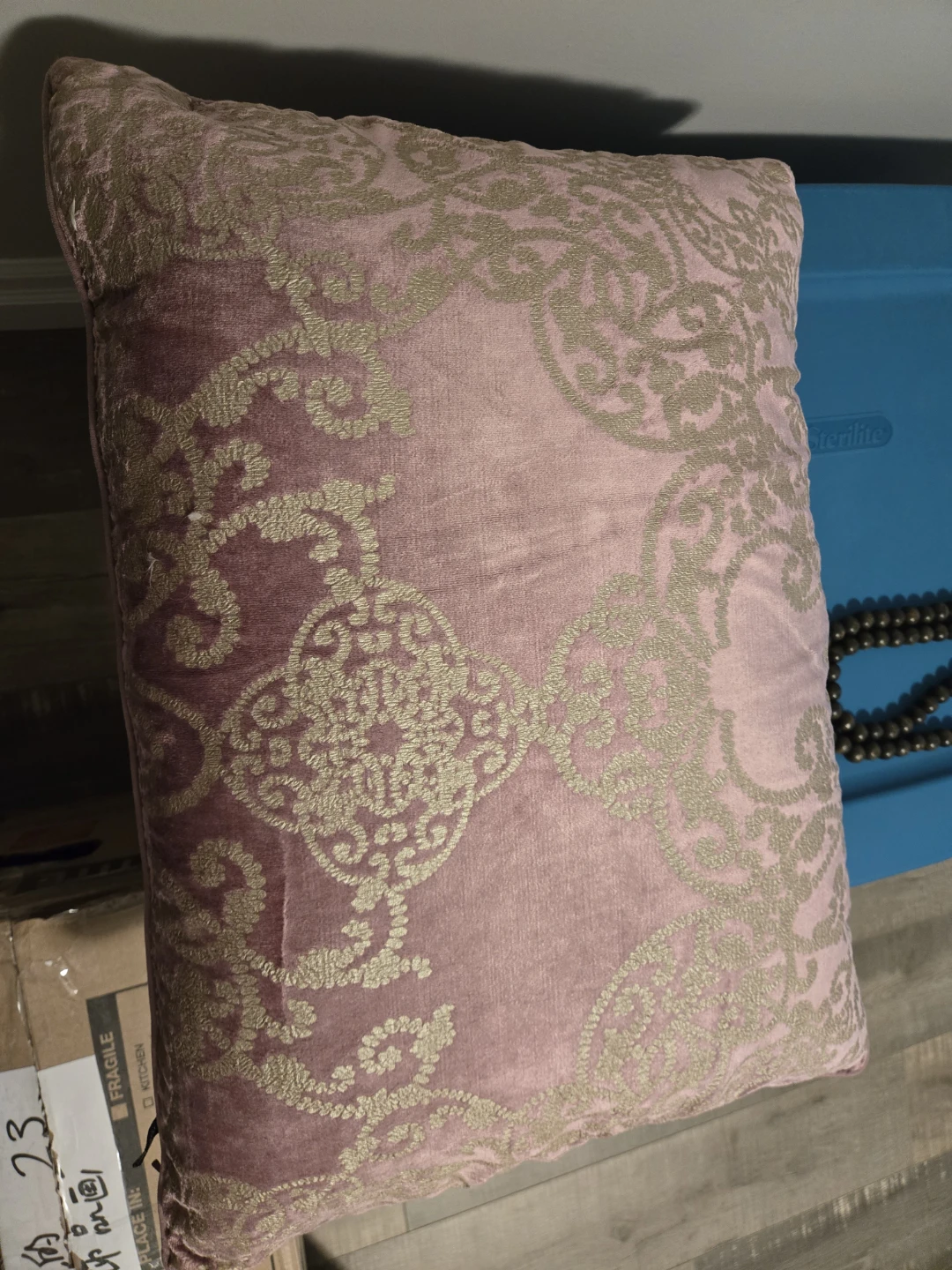Set of 3 Velvet Throw Pillows