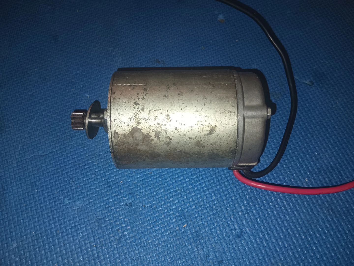 Electric DC Motor