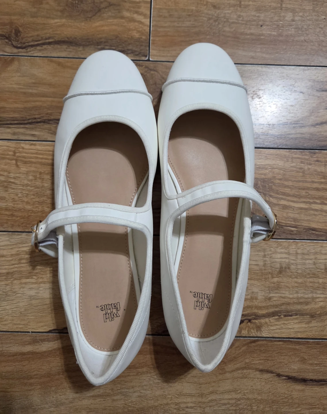 Wild Fable White Mary Jane Flats - Size 10