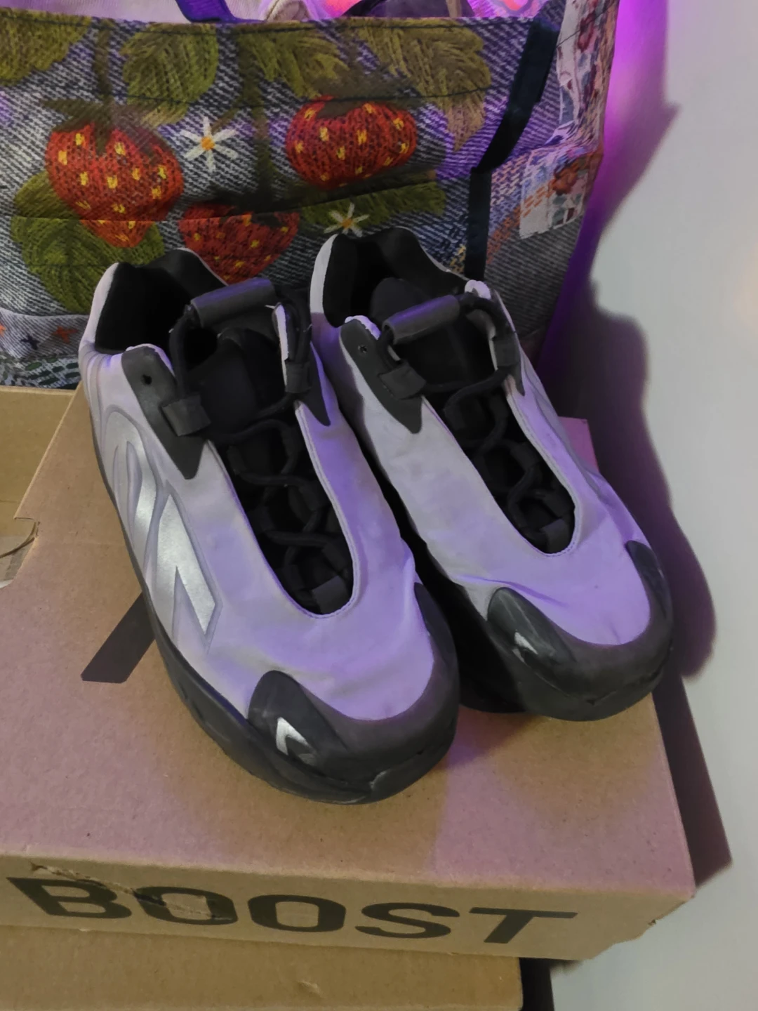 Adidas Yeezy Boost 700 MNVN Sneakers - photo 3