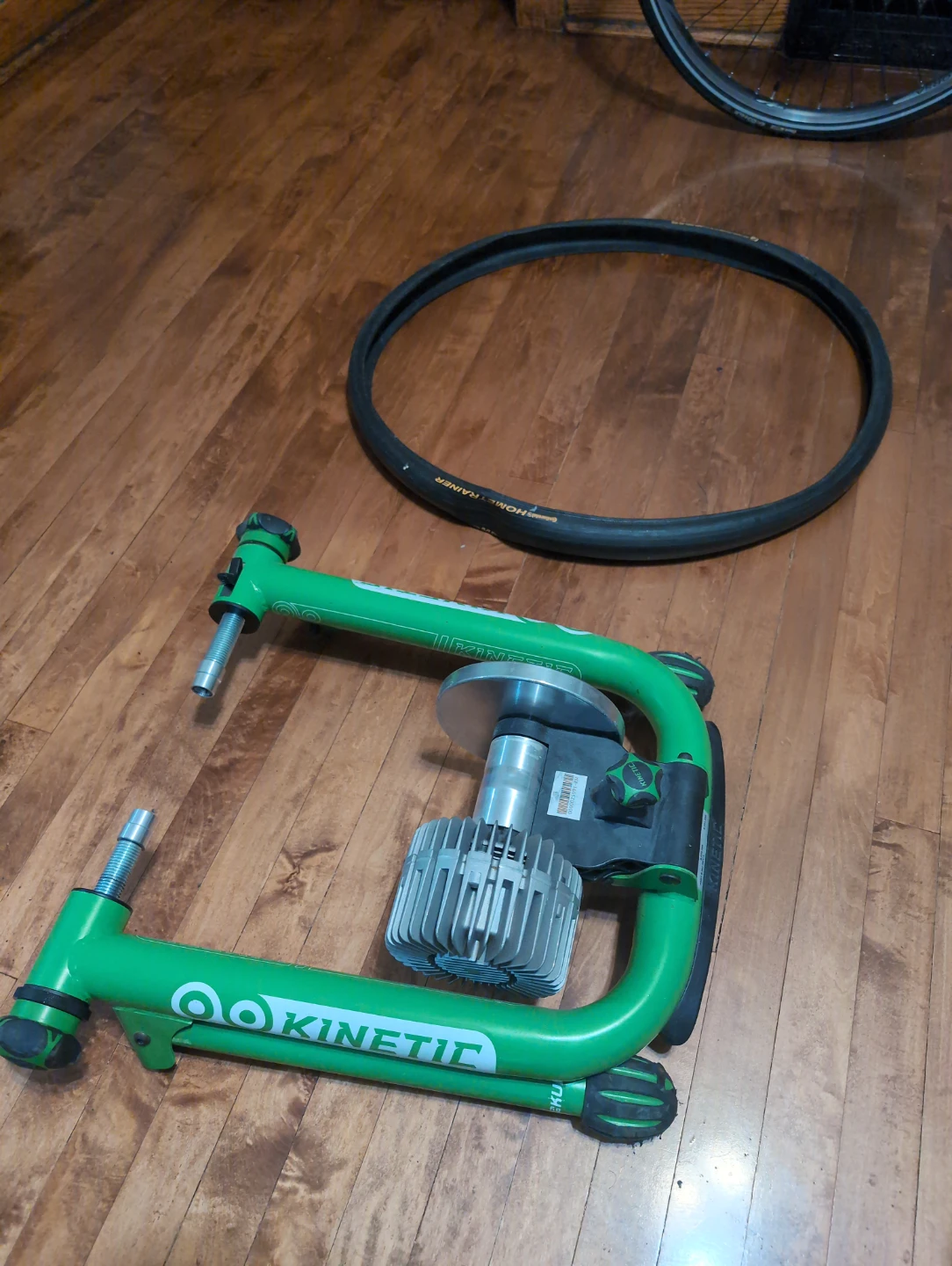 Kinetic Bike Trainer with Continental Trainer Tire - photo 4