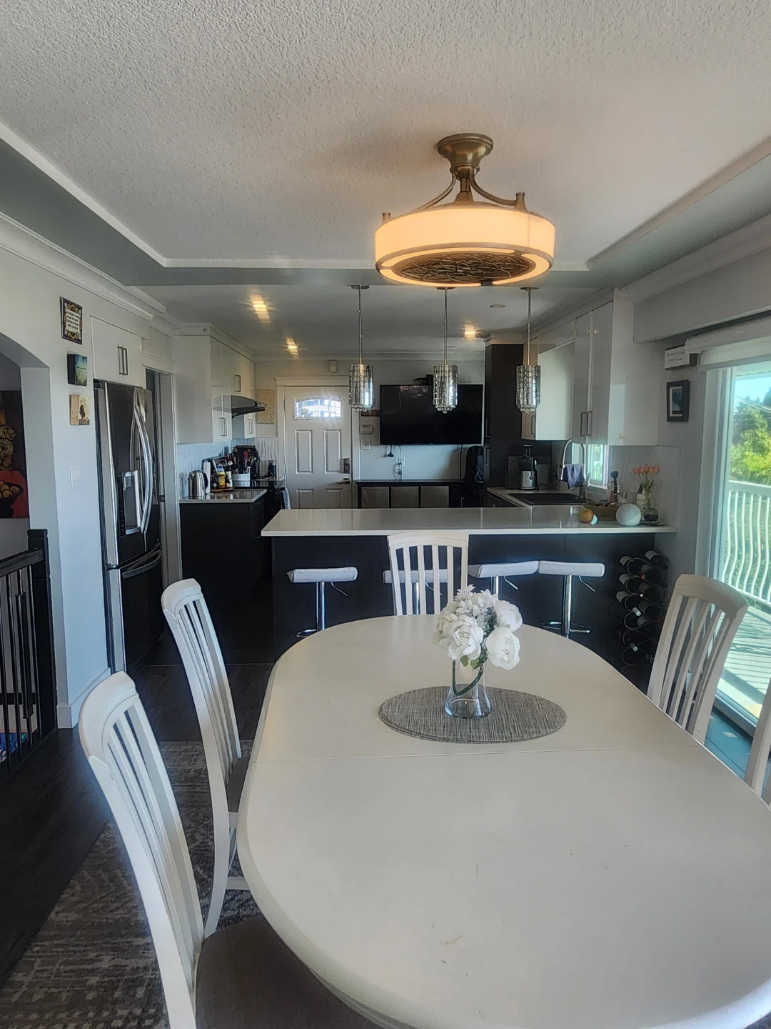 Room available in House in Burnaby - photo 4