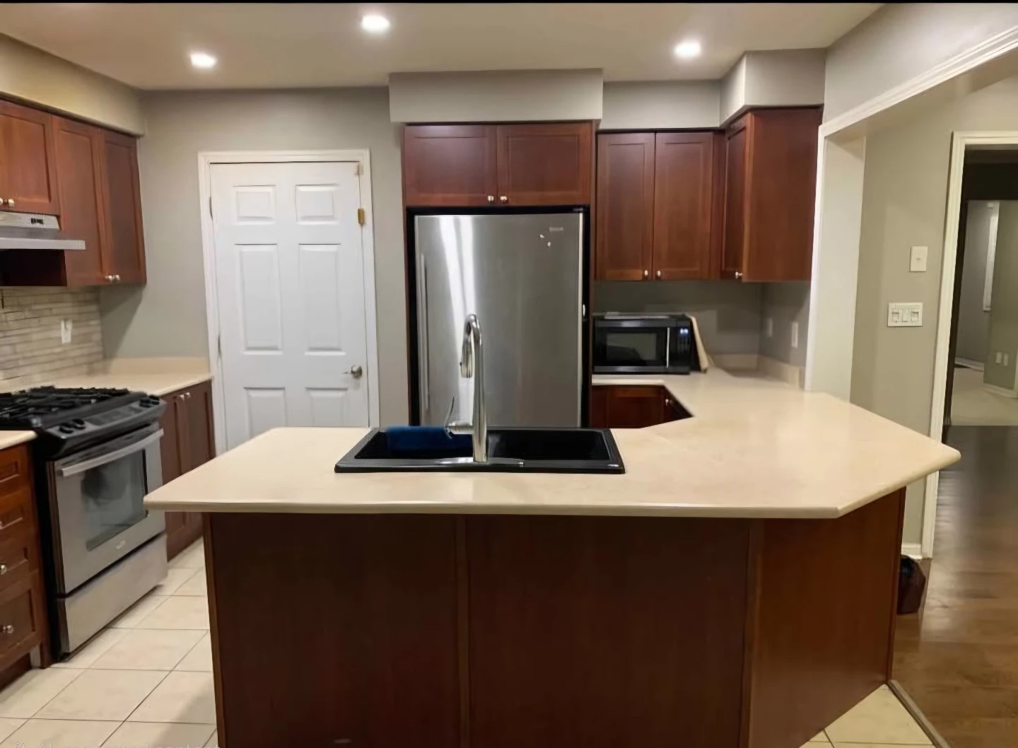 House for rent - photo 3