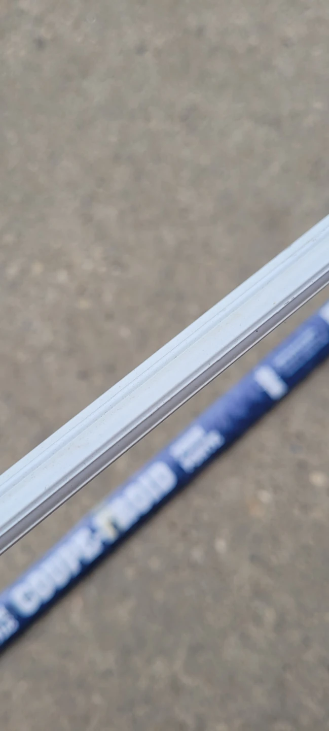 Climaloc Aluminum and Vinyl Door Weatherstrip - photo 4