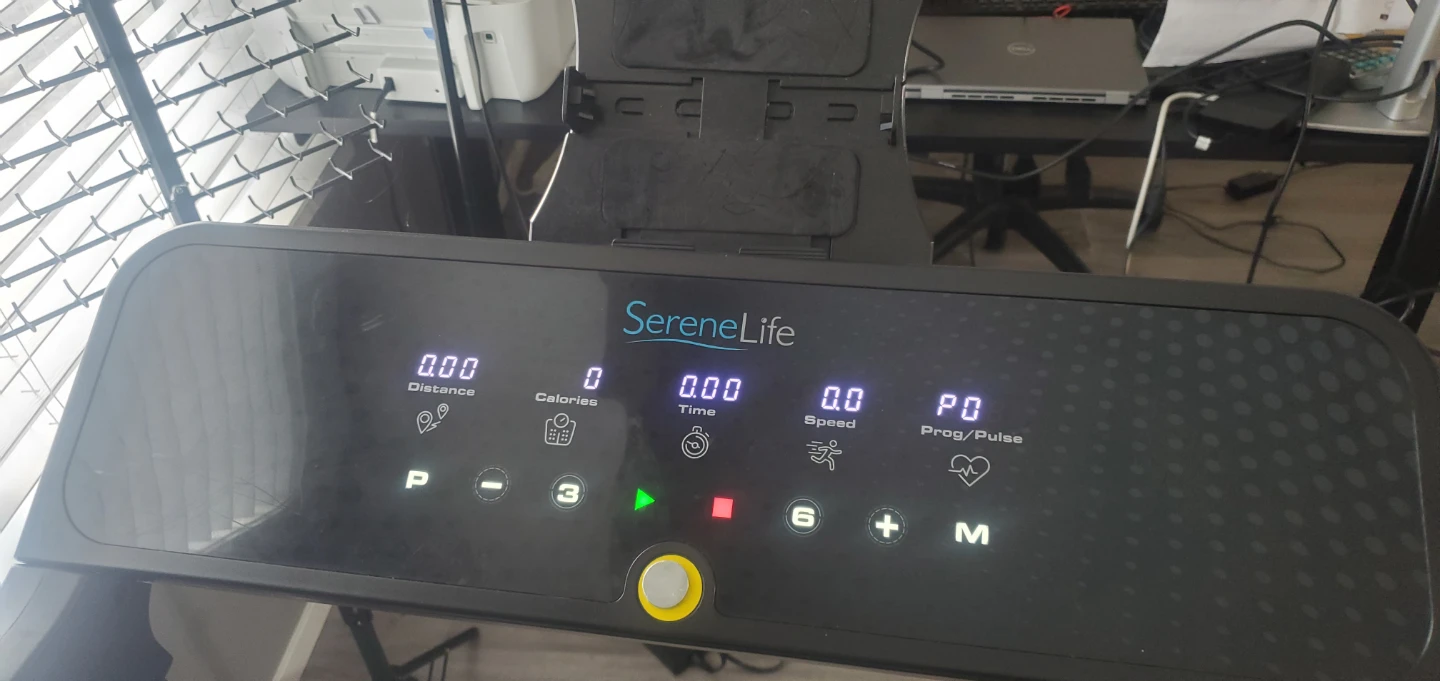 SereneLife SLFTRD30 Folding Electric Treadmill - photo 3