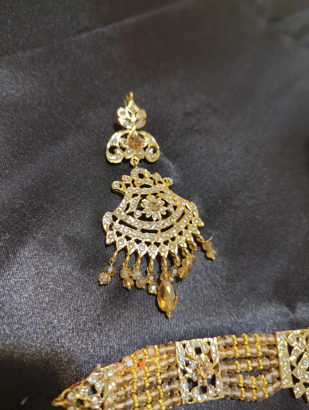 Gold-tone beaded choker and earring set - photo 2