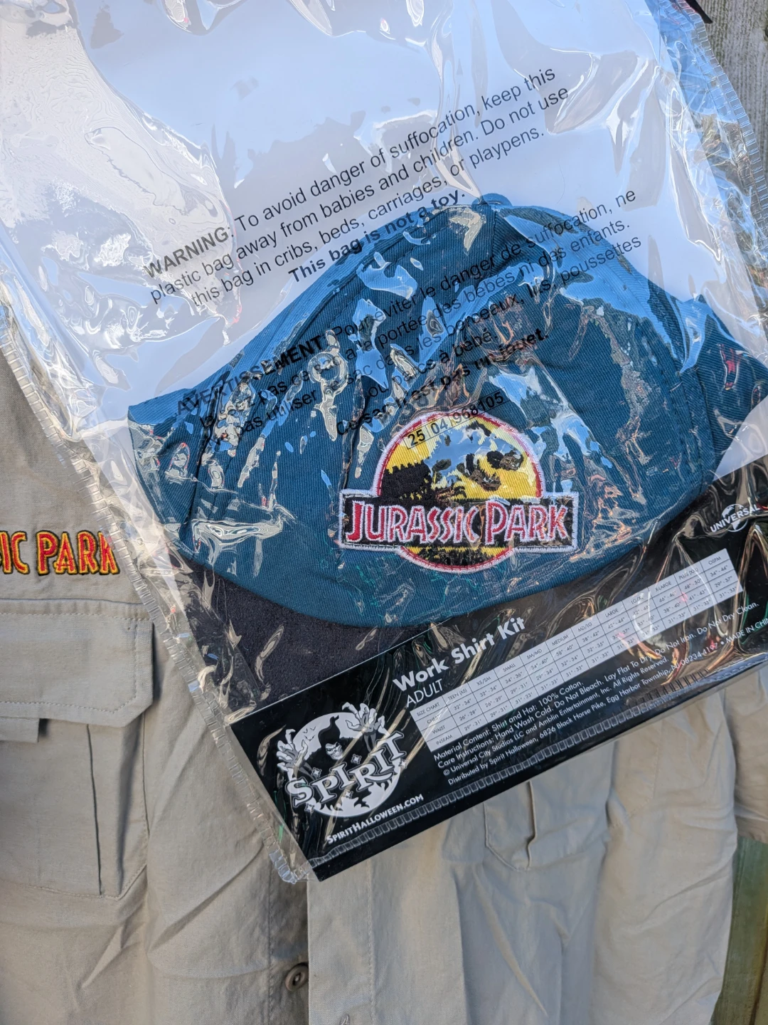 Jurassic Park  Costume Halloween - LG and MED (2 Costumes) - photo 2