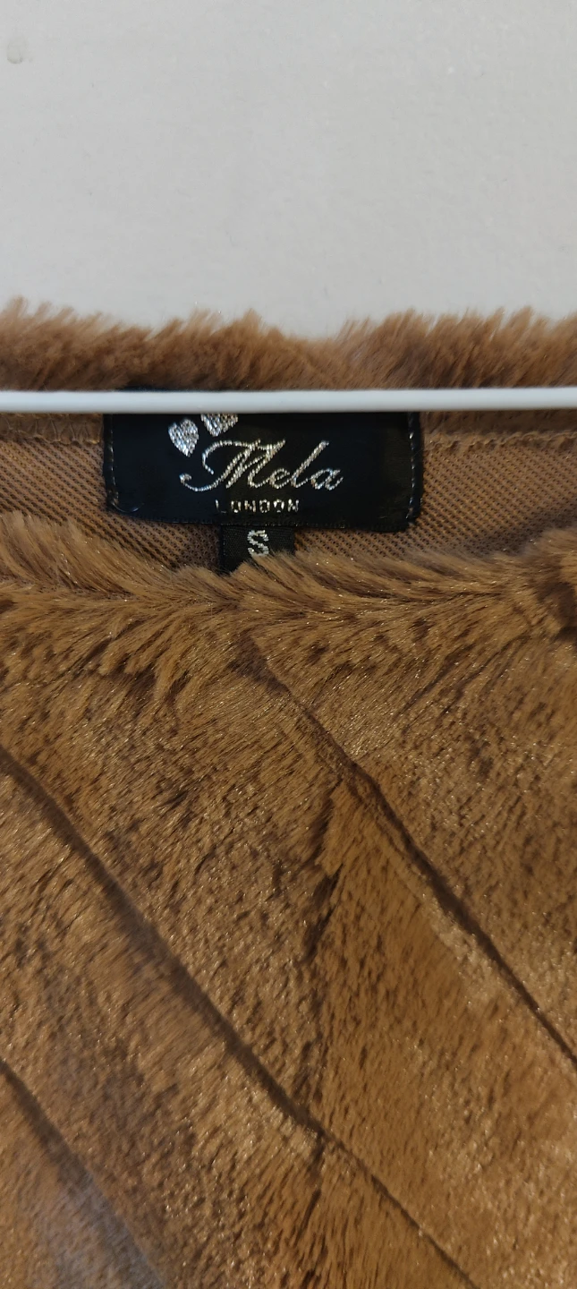 Mela London Brown Faux Fur Poncho - photo 2