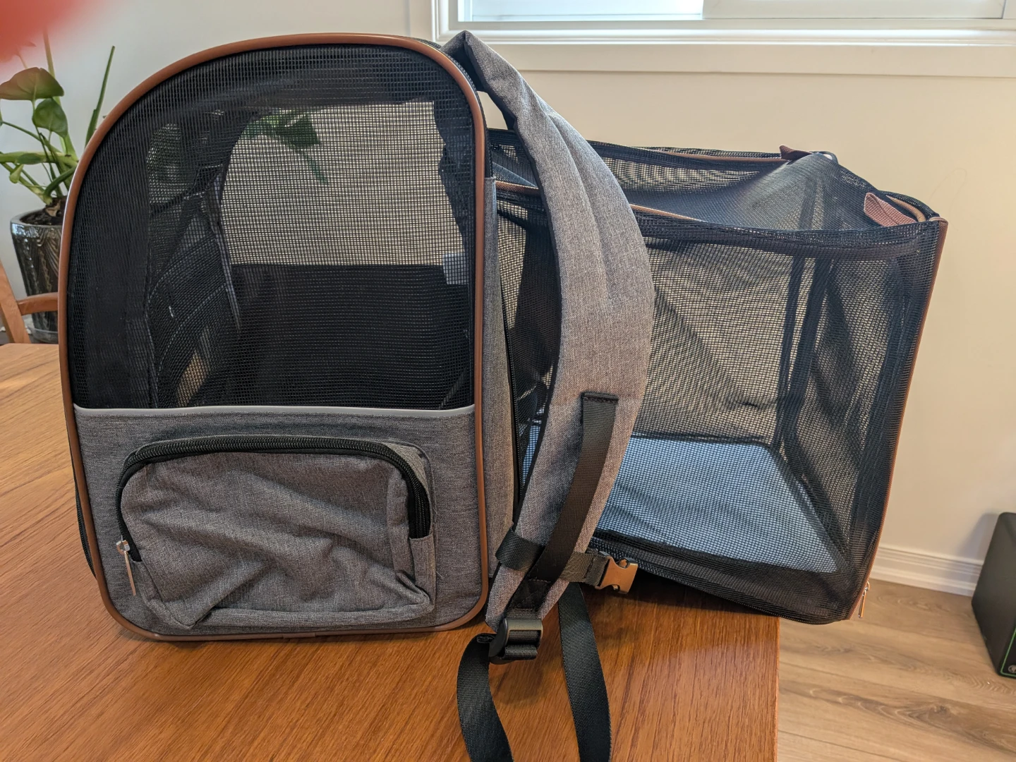 Leke Pet Travel Backpack - photo 2