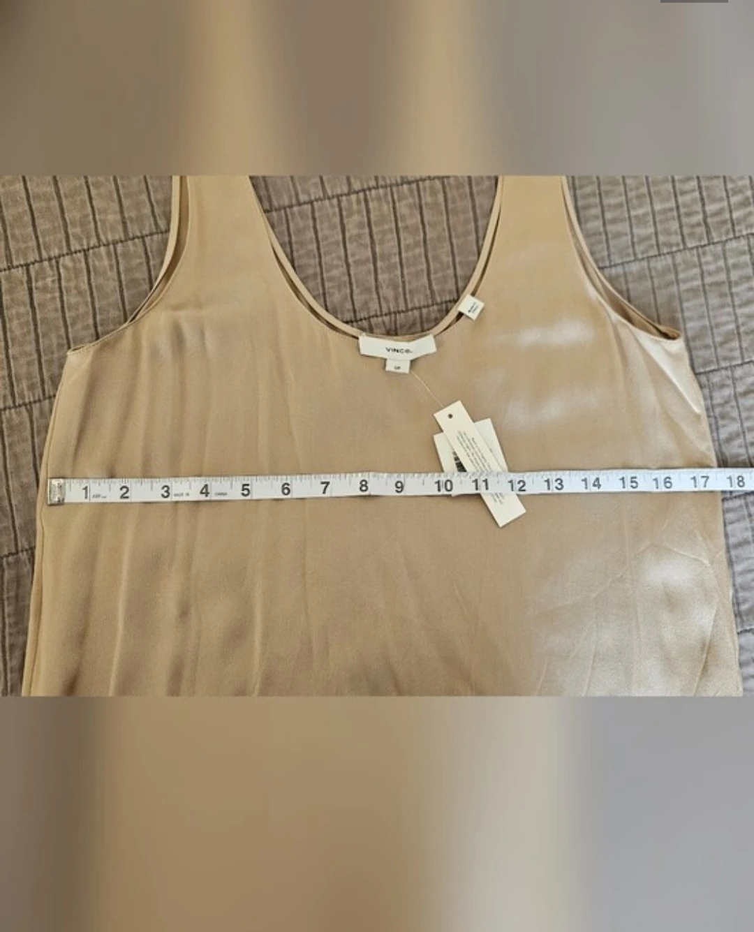 Vince Satin Tank Sand Dollar 100% Silk - photo 3