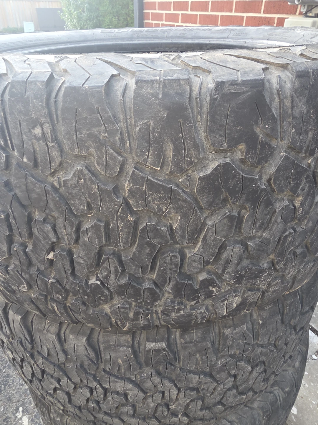 BFGoodrich All-Terrain T/A KO2 33x12.50R20LT - photo 5