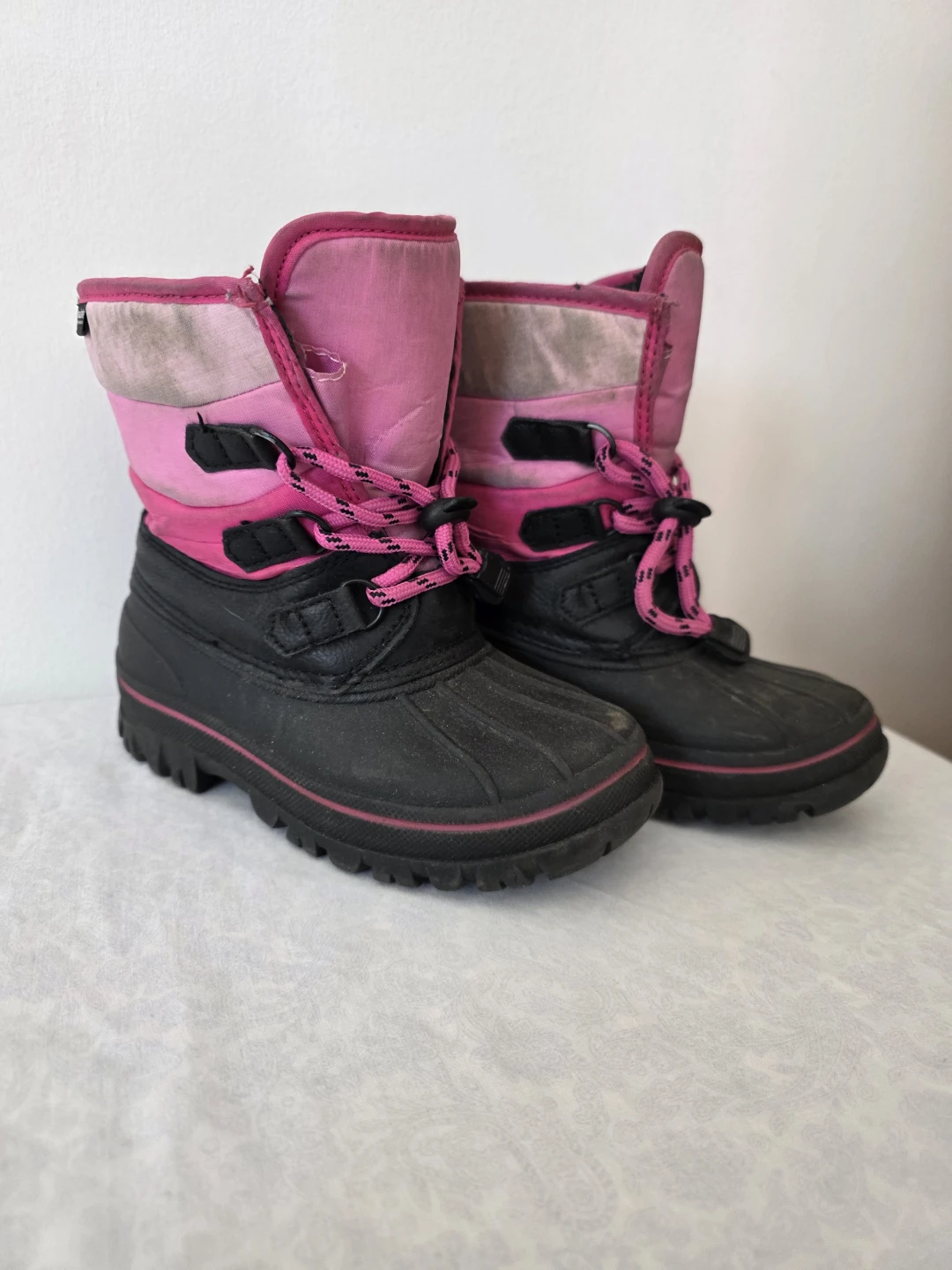 Girls Pink and Black Winter Boots Size10