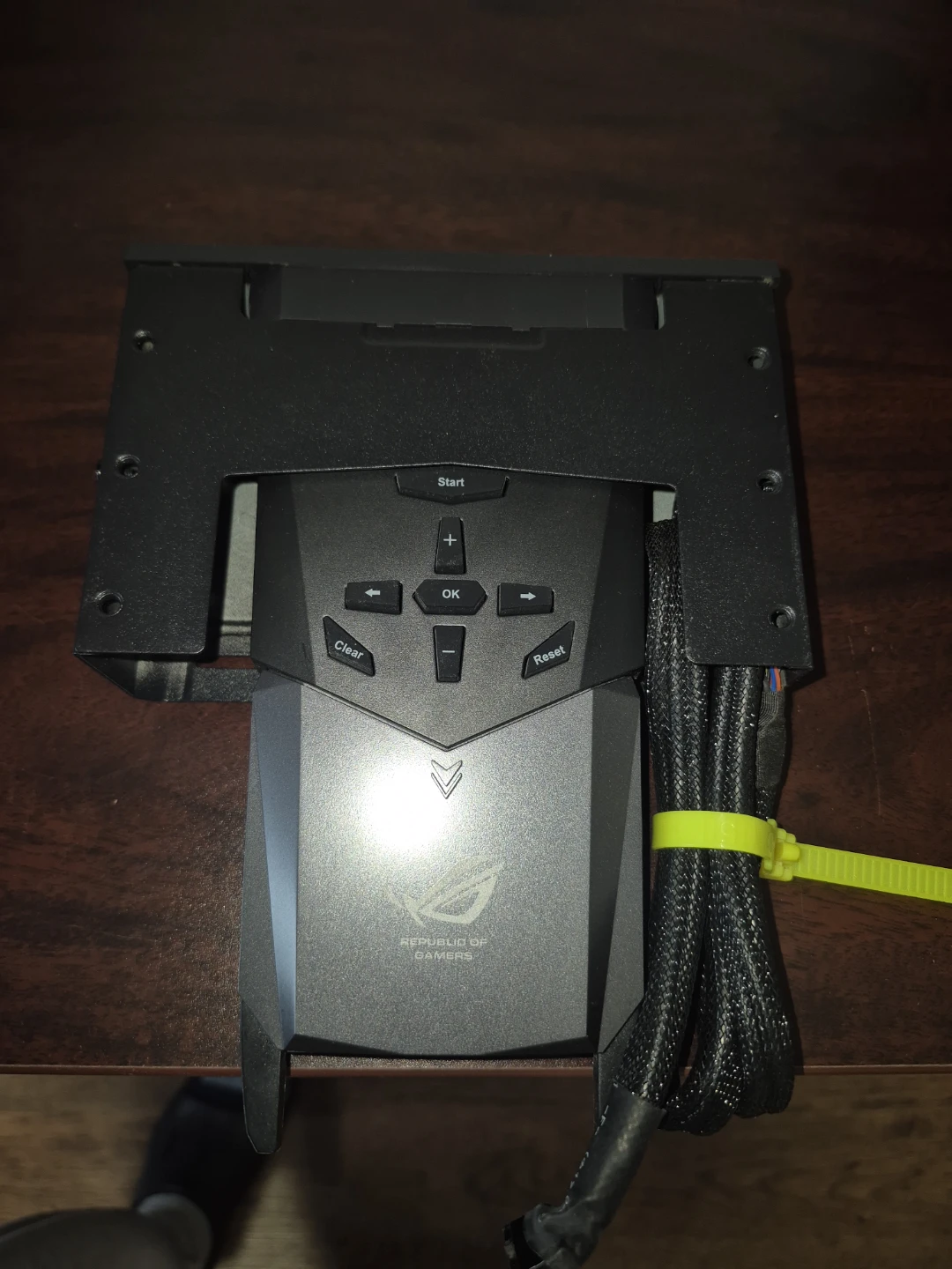 ASUS ROG Front Base Gaming Panel