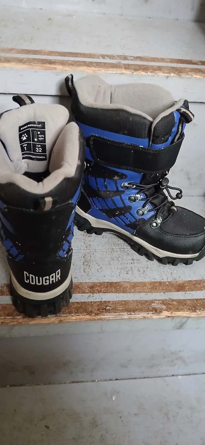 boys size 1, boot lot