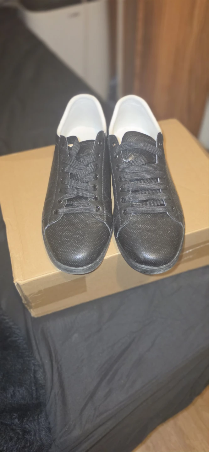 Gucci Black Perforated Leather Sneakers sz 10 - photo 3