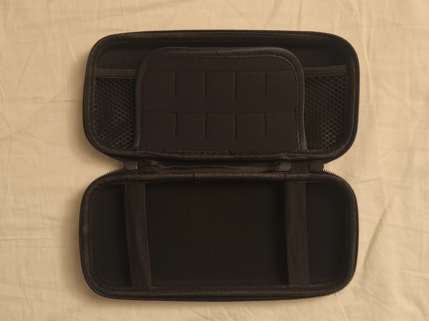 Black Case for Nintendo Switch - photo 2