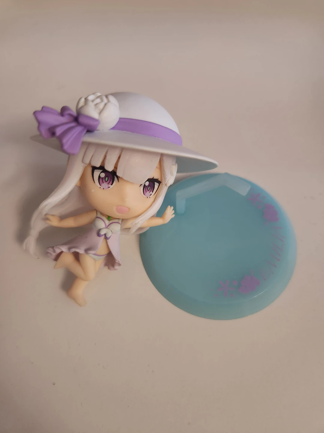 Re:Zero Emilia Figure - photo 4