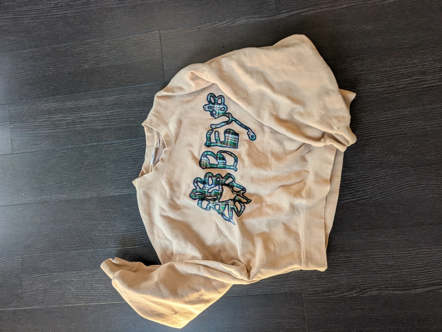 OBEY beige crewneck sweatshirt