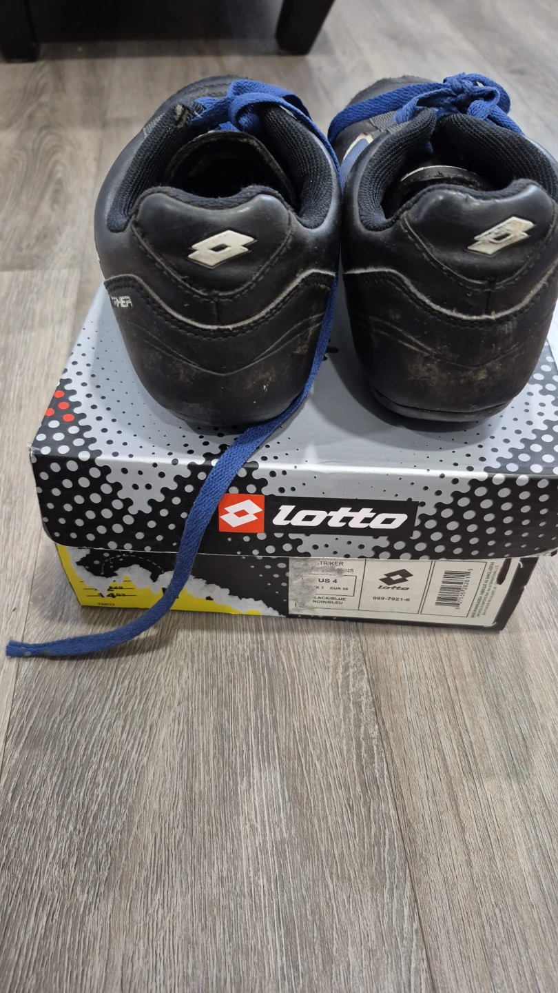 Lotto Triker Soccer Shoes - Black/Blue - Size US 4 - photo 2