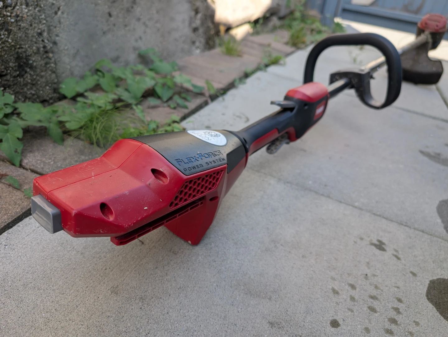 Toro Flex-Force 60V String Trimmer - photo 2