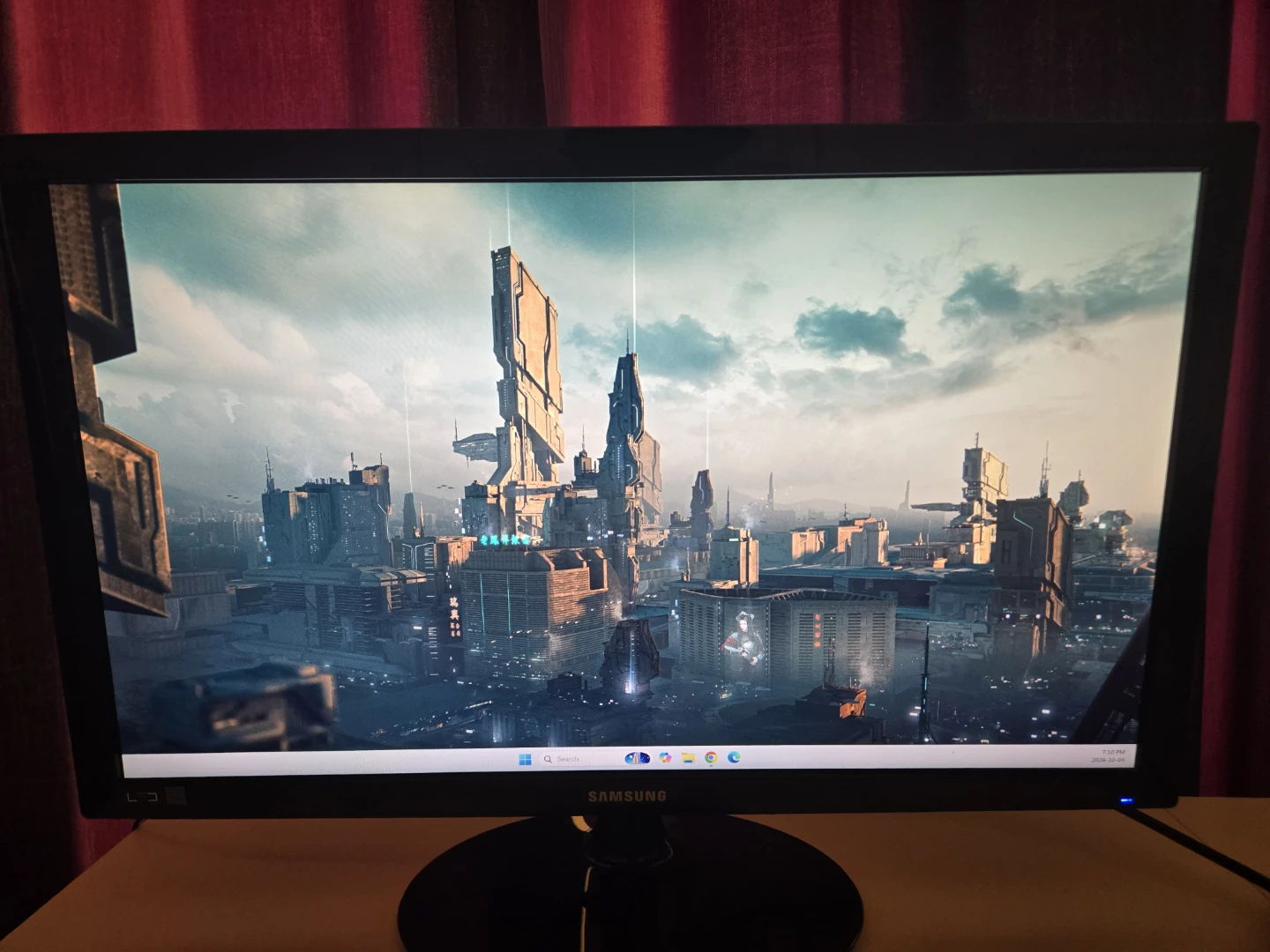 Monitor (Samsung) 24inch in good working condition - photo 2