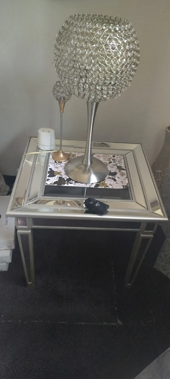 Coffee table and end tables - photo 3
