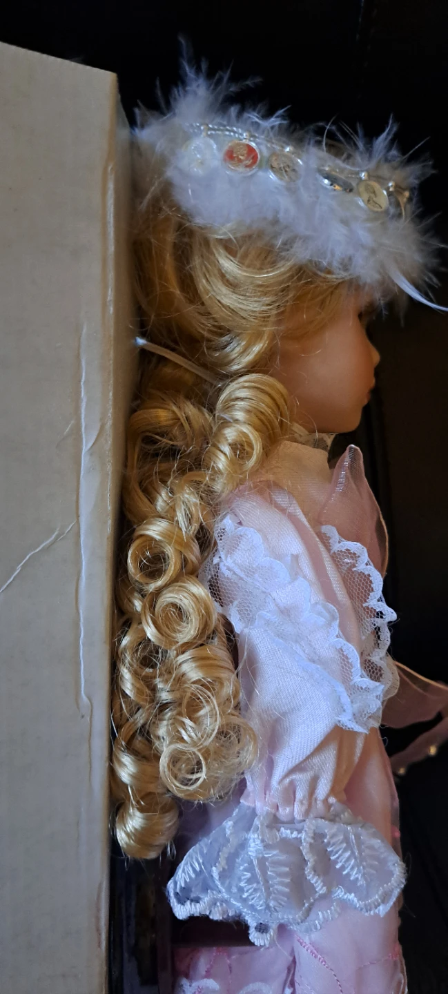 Sabre Collection Maria Porcelain Doll - photo 3