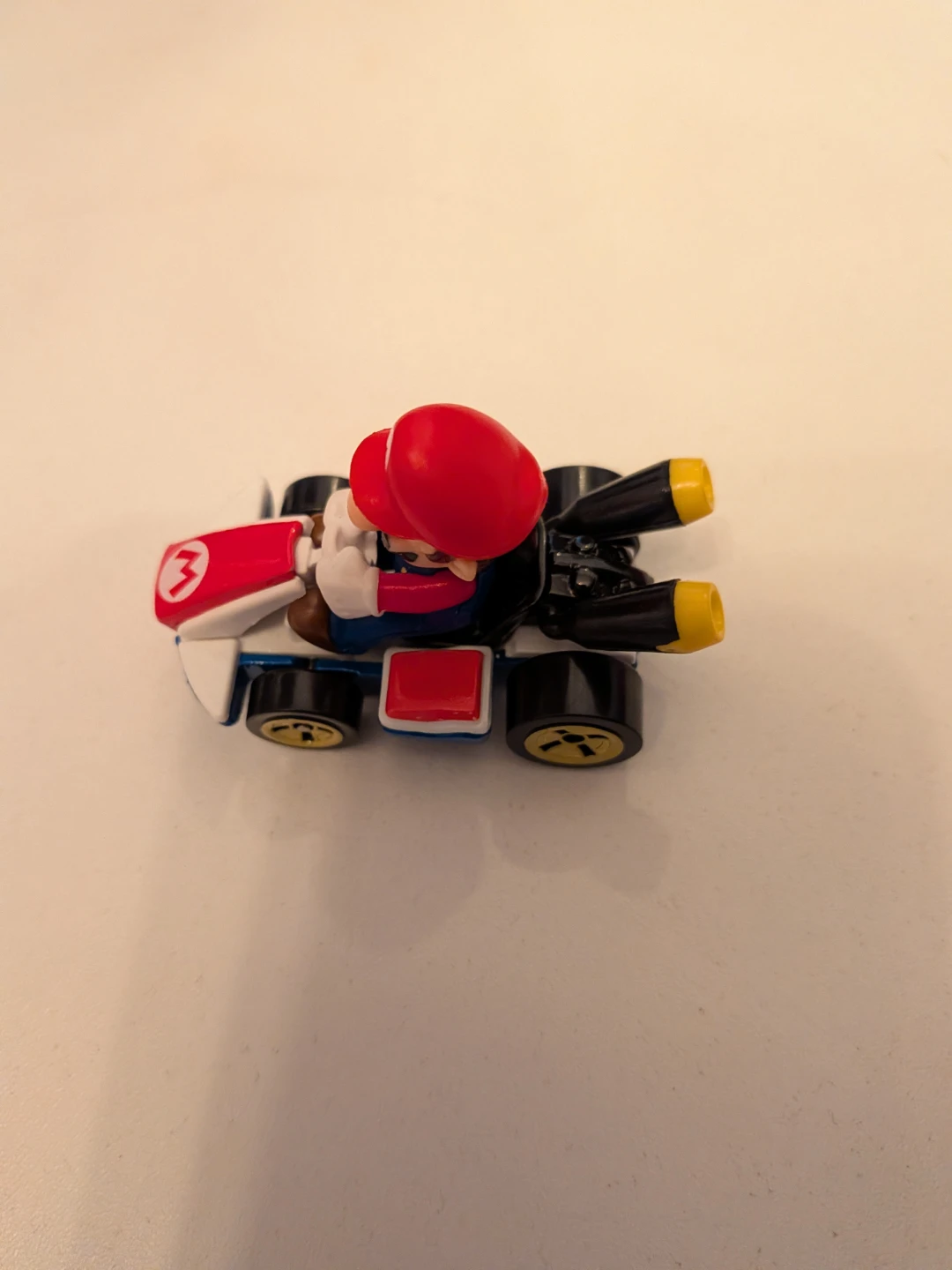 Hot Wheels Mario Kart Mario Die-Cast Vehicle