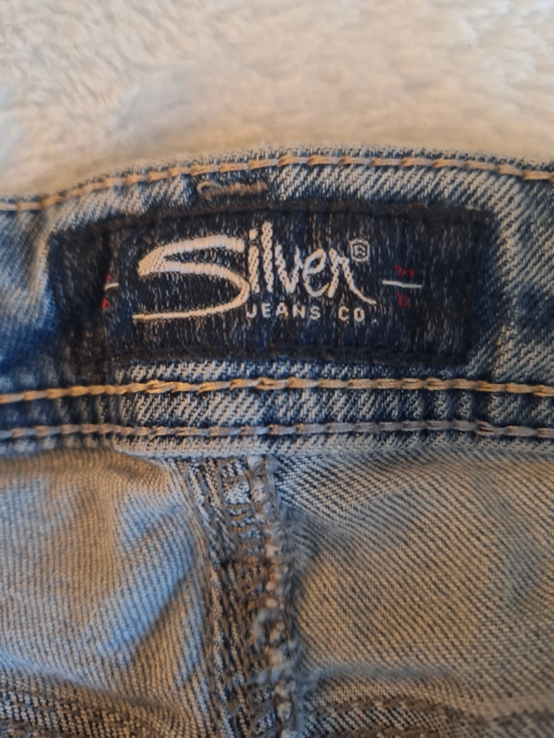 Silver Jeans Co. Suki Skinny Crop Jeans W34/L25