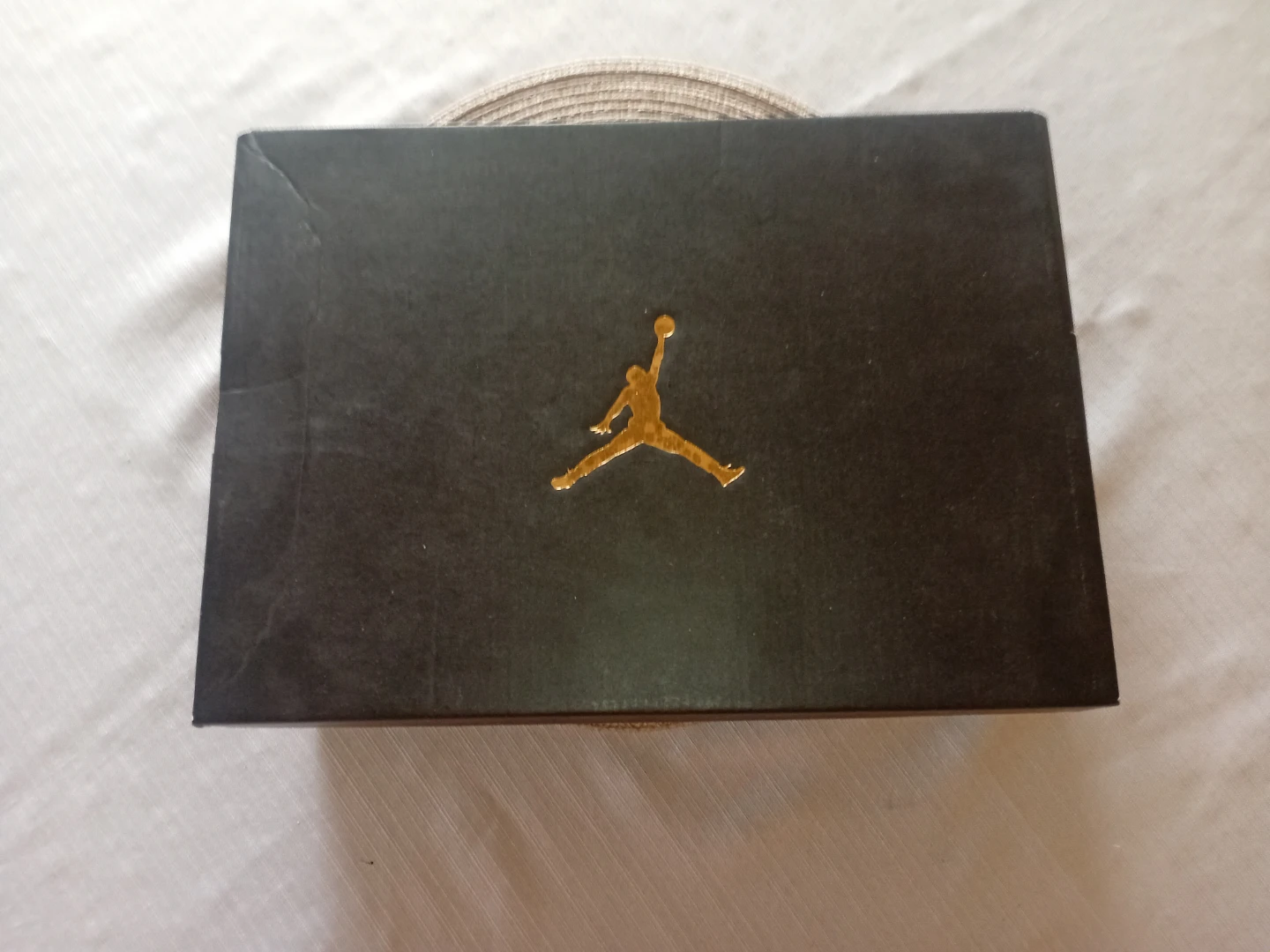 Air Jordan 1 Mid Red, White and Black Sneakers - photo 4