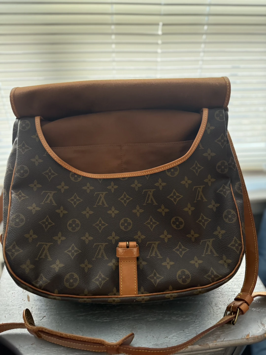 Louis Vuitton Monogram Messenger Bag - photo 3