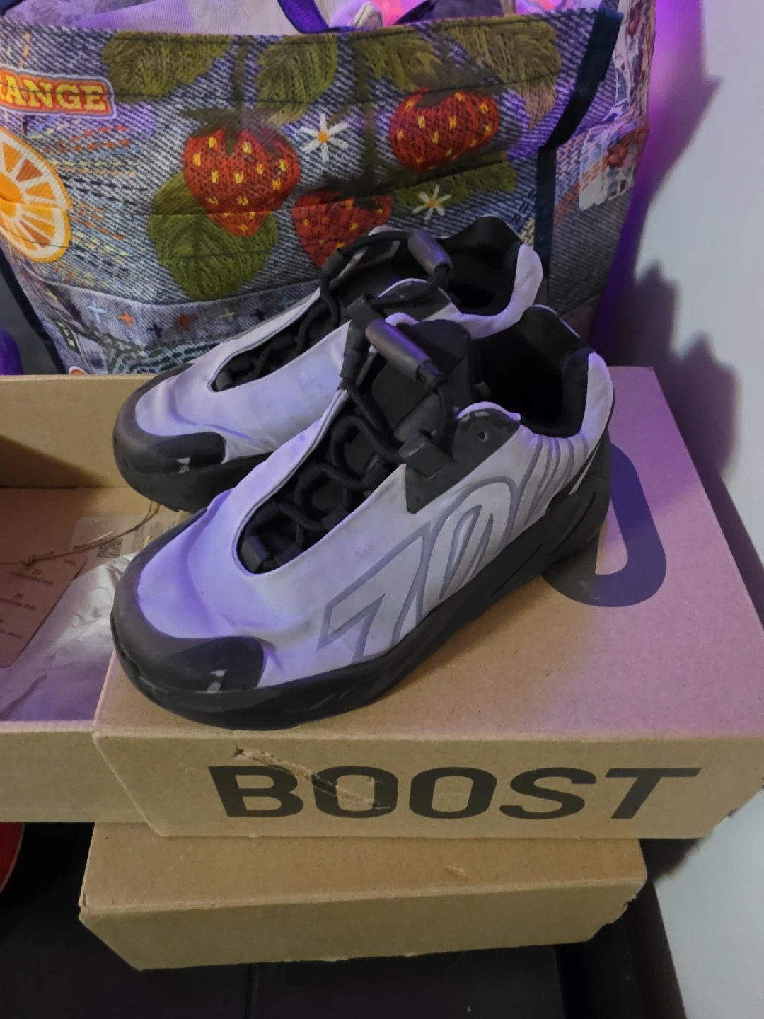 Adidas Yeezy Boost 700 MNVN Sneakers - photo 2