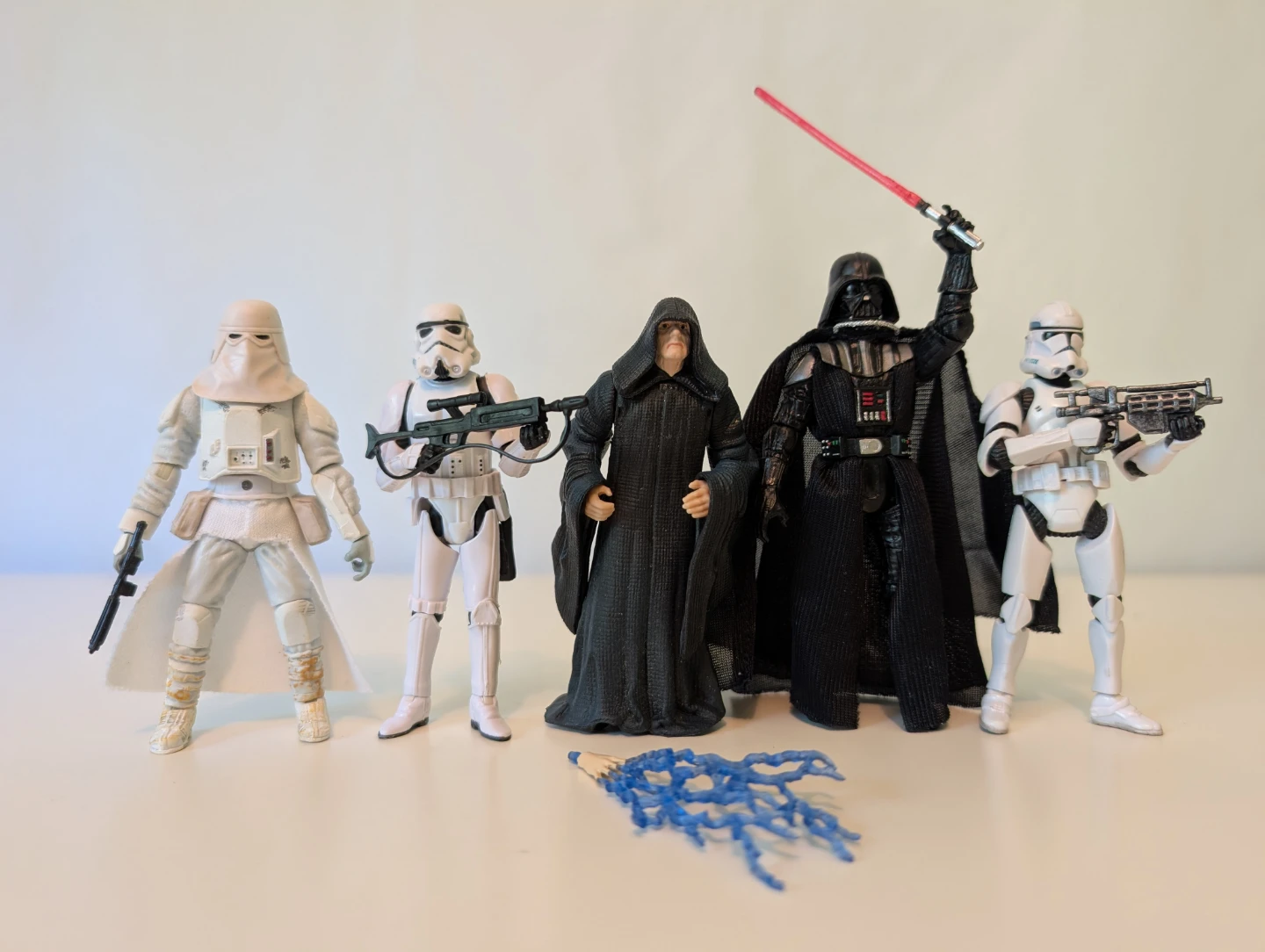 Large Collection of Star Wars Action Figures - photo 5