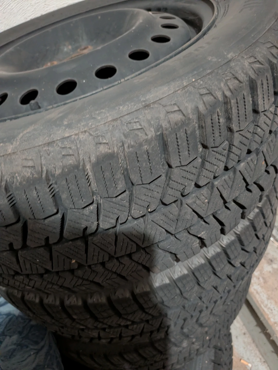 Set of 4 Winter Tires on Steel Rims - photo 5