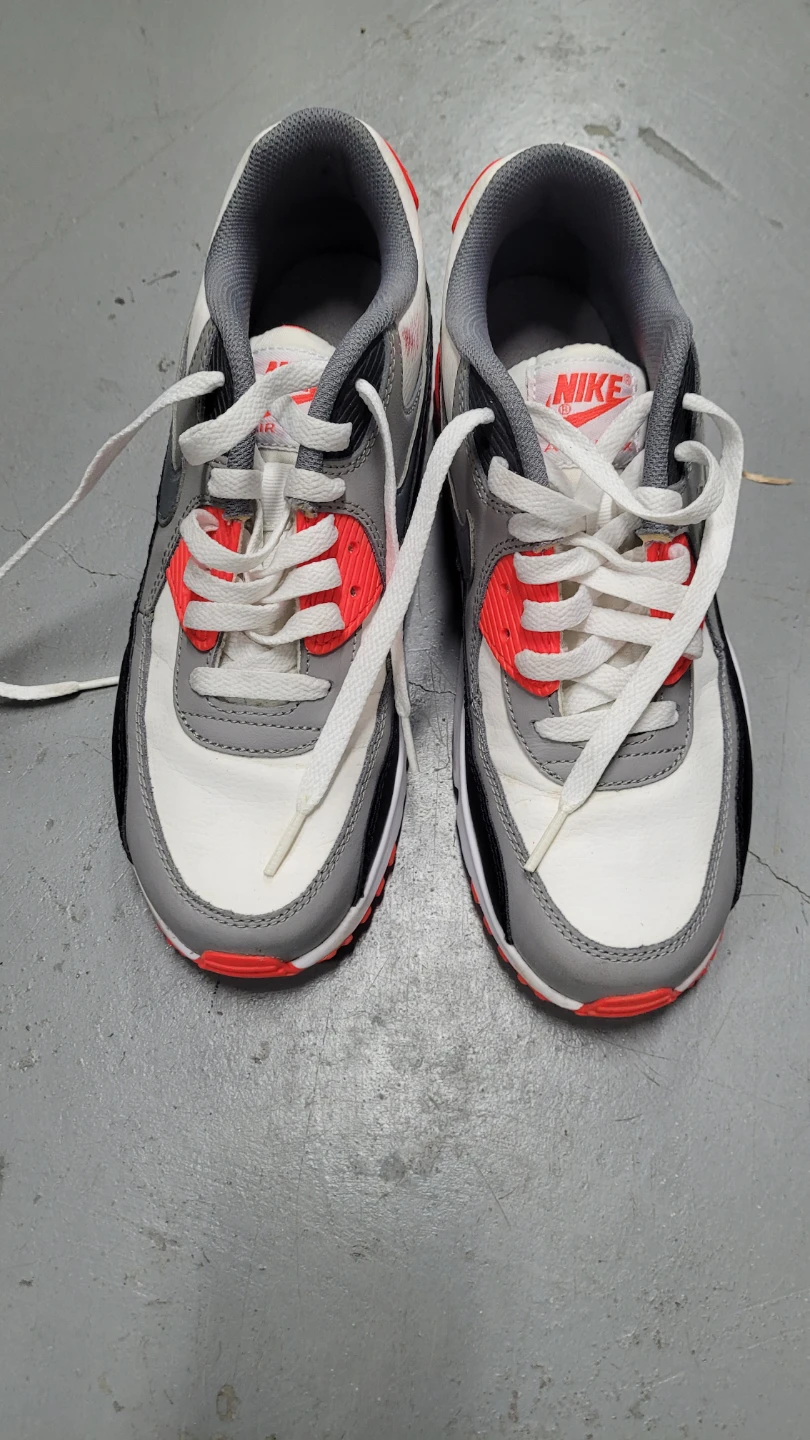 Nike Air Max 90 Sneakers Size 7Y - photo 2