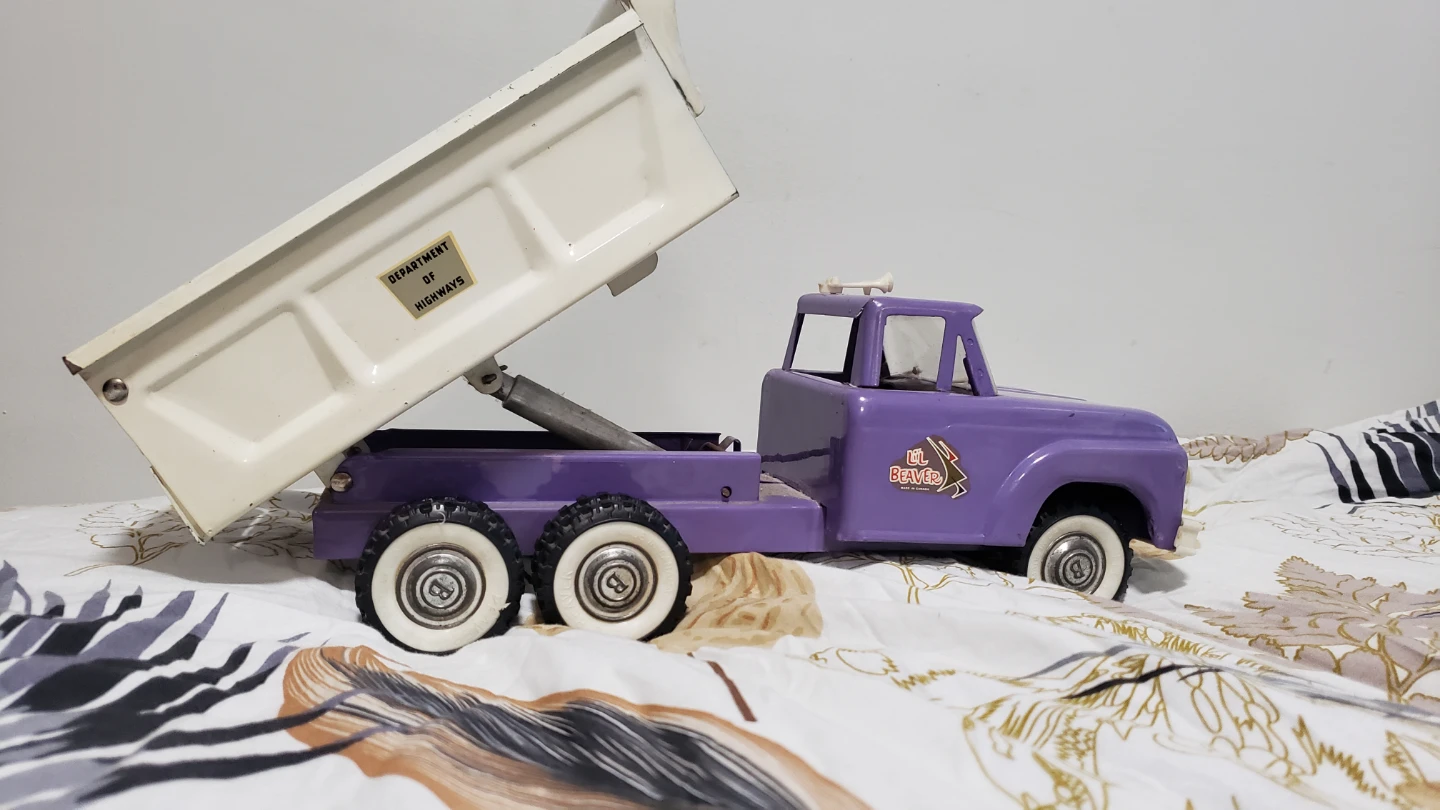 Vintage Lil Beaver Metal Dump Truck - photo 3