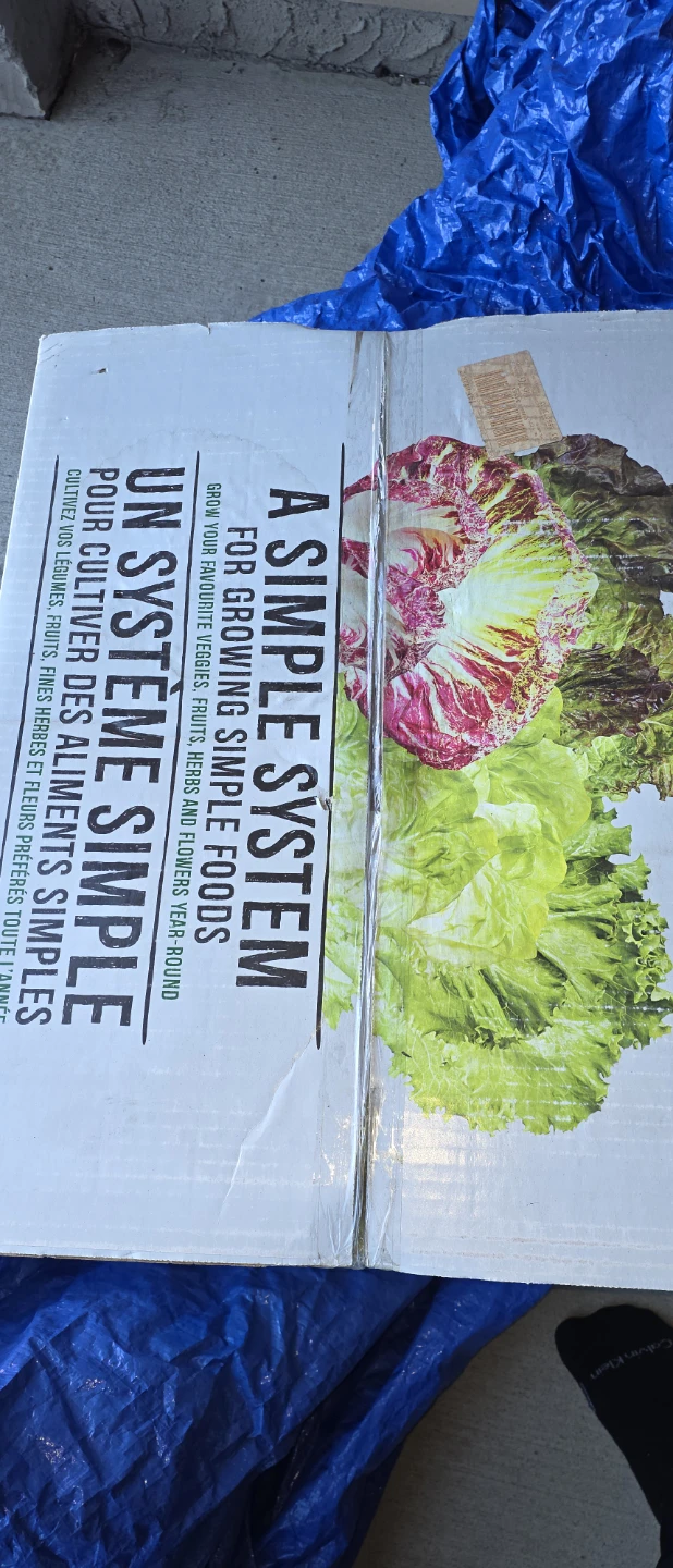 Aeroponic Indoor Garden System