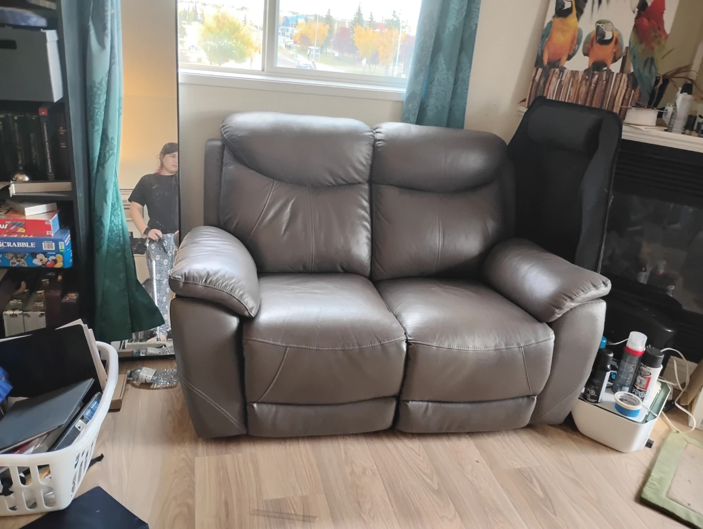 Love seat
