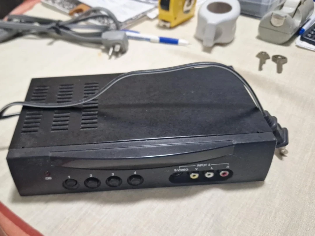 AV Audio Video Signal Switch Selector