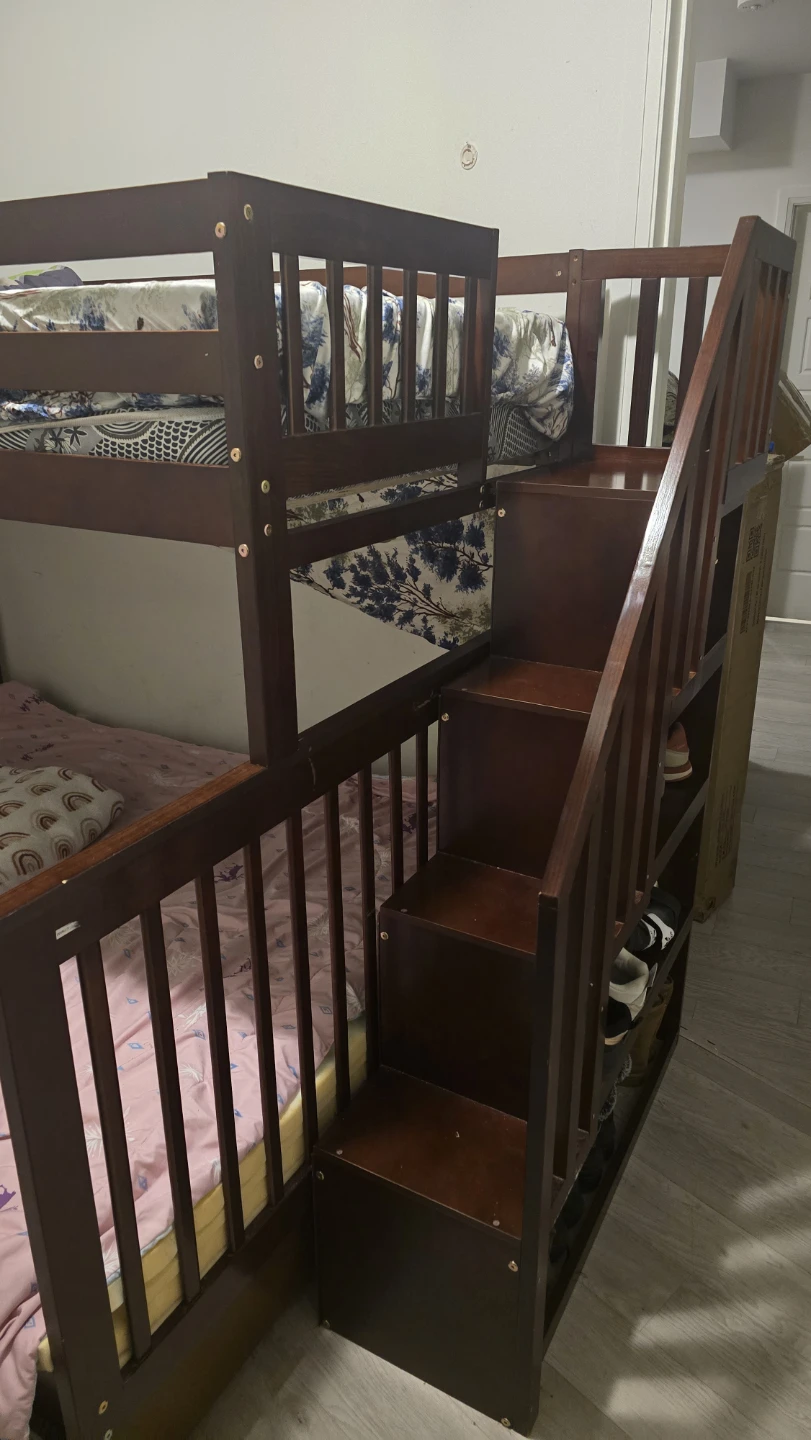 Moving Sales: - photo 2