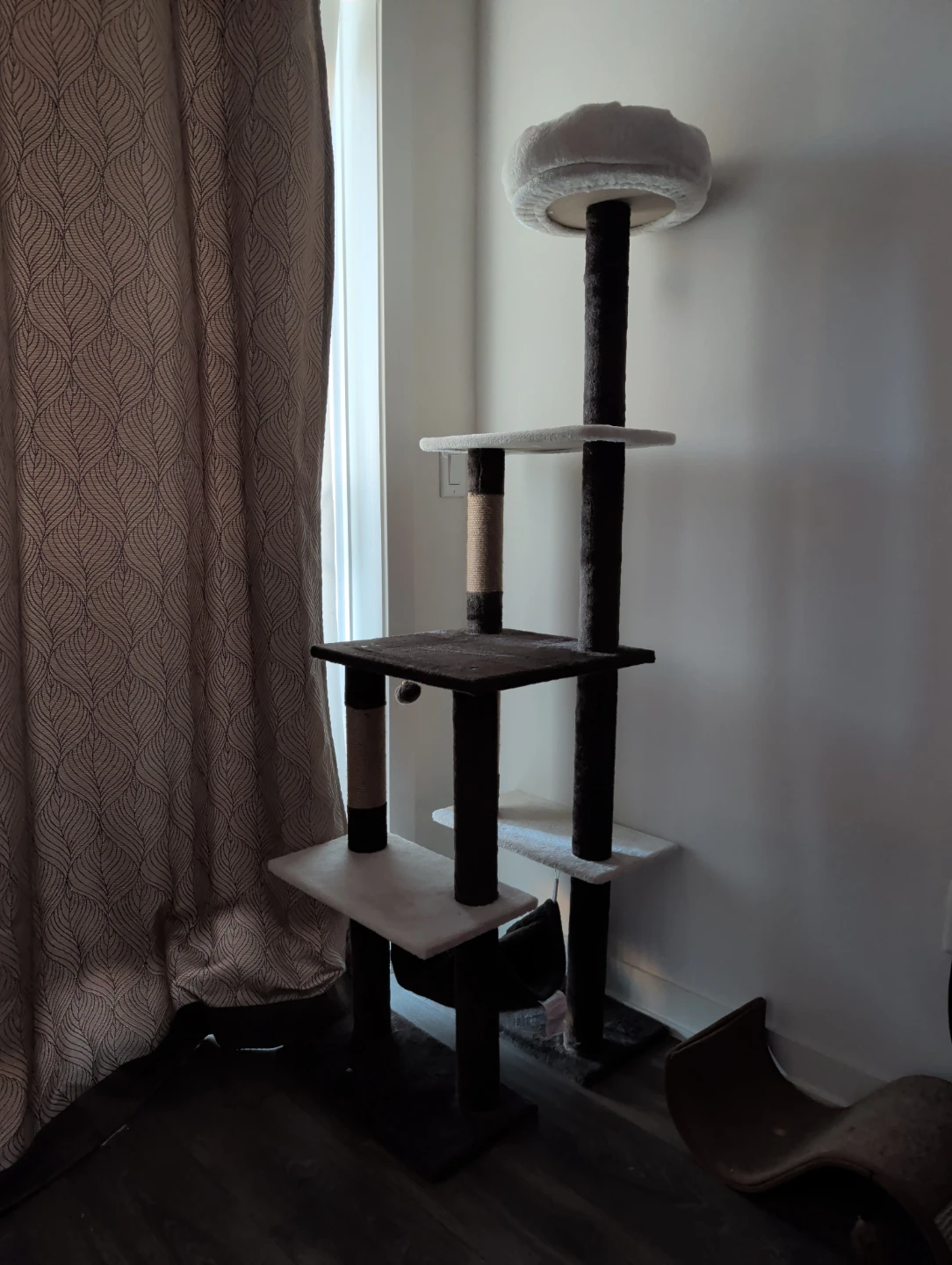 Multi-Level Cat Tree Tower
