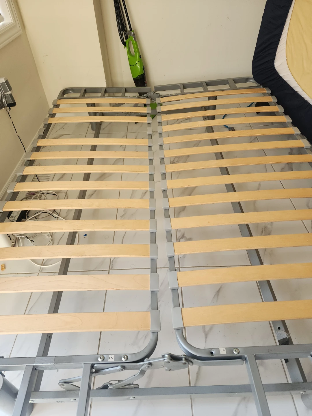 Adjustable Metal Bed Frame with Slats- double size