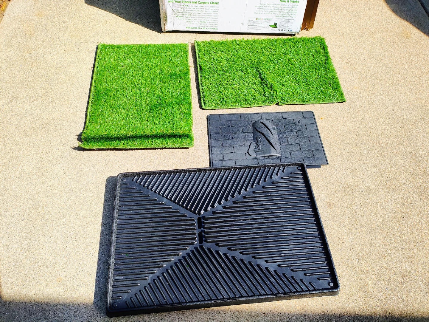 Hompet Dog Grass Pad with Tray and Pee Wall Large - photo 4