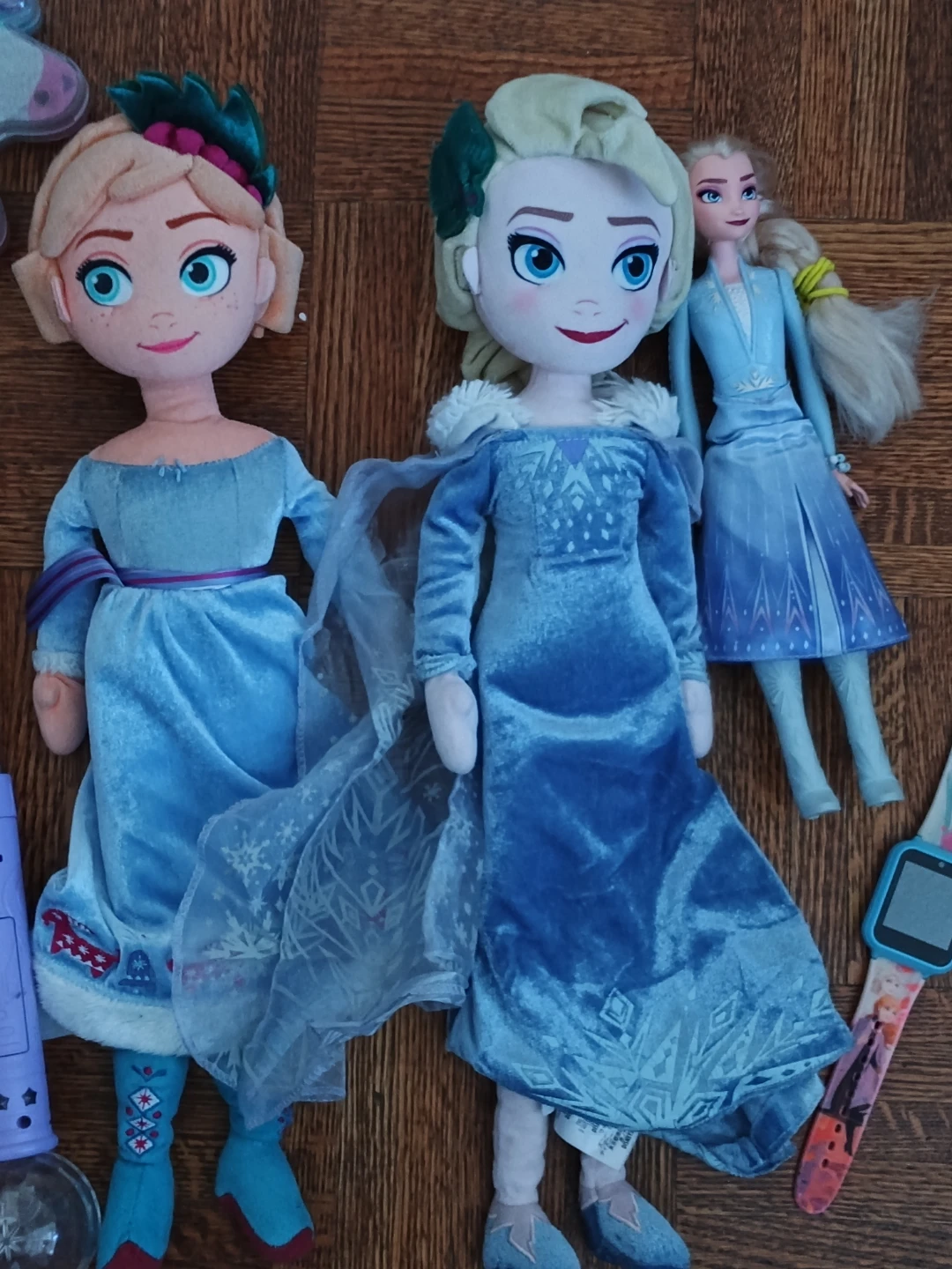 Frozen Doll and Toy Set - photo 2