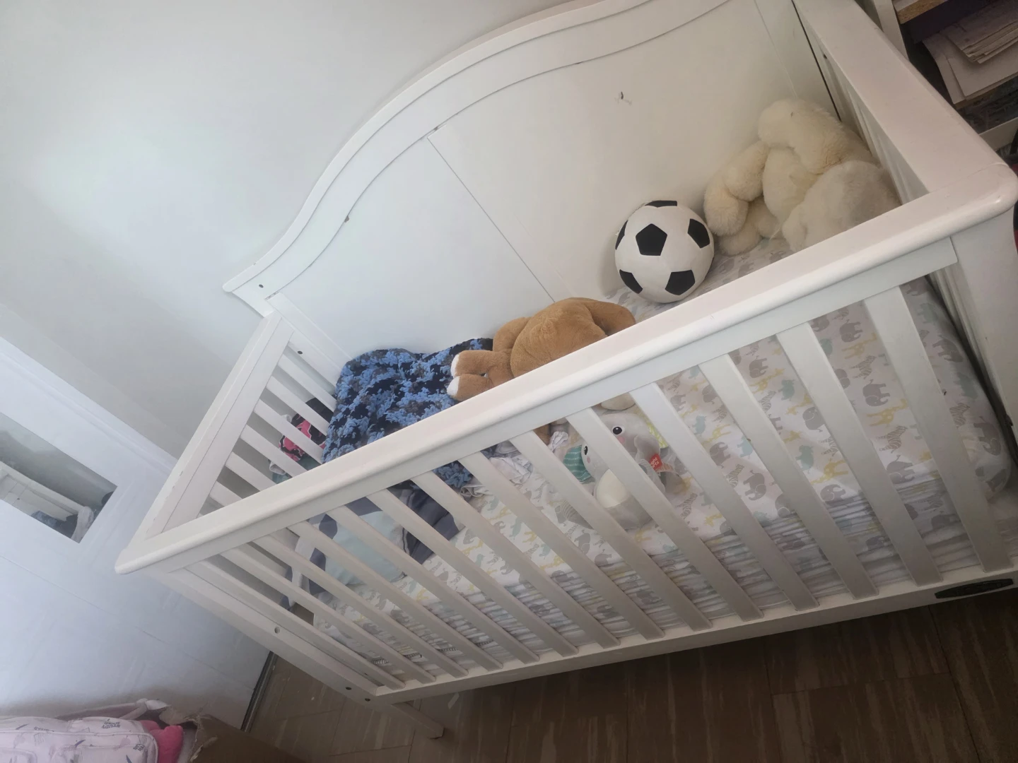 White Wooden Baby Crib - photo 3