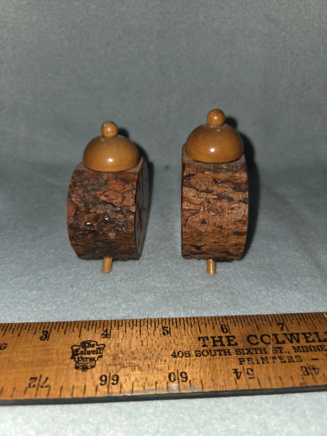 Santa's Village Wood Salt and Pepper Shakers - photo 3