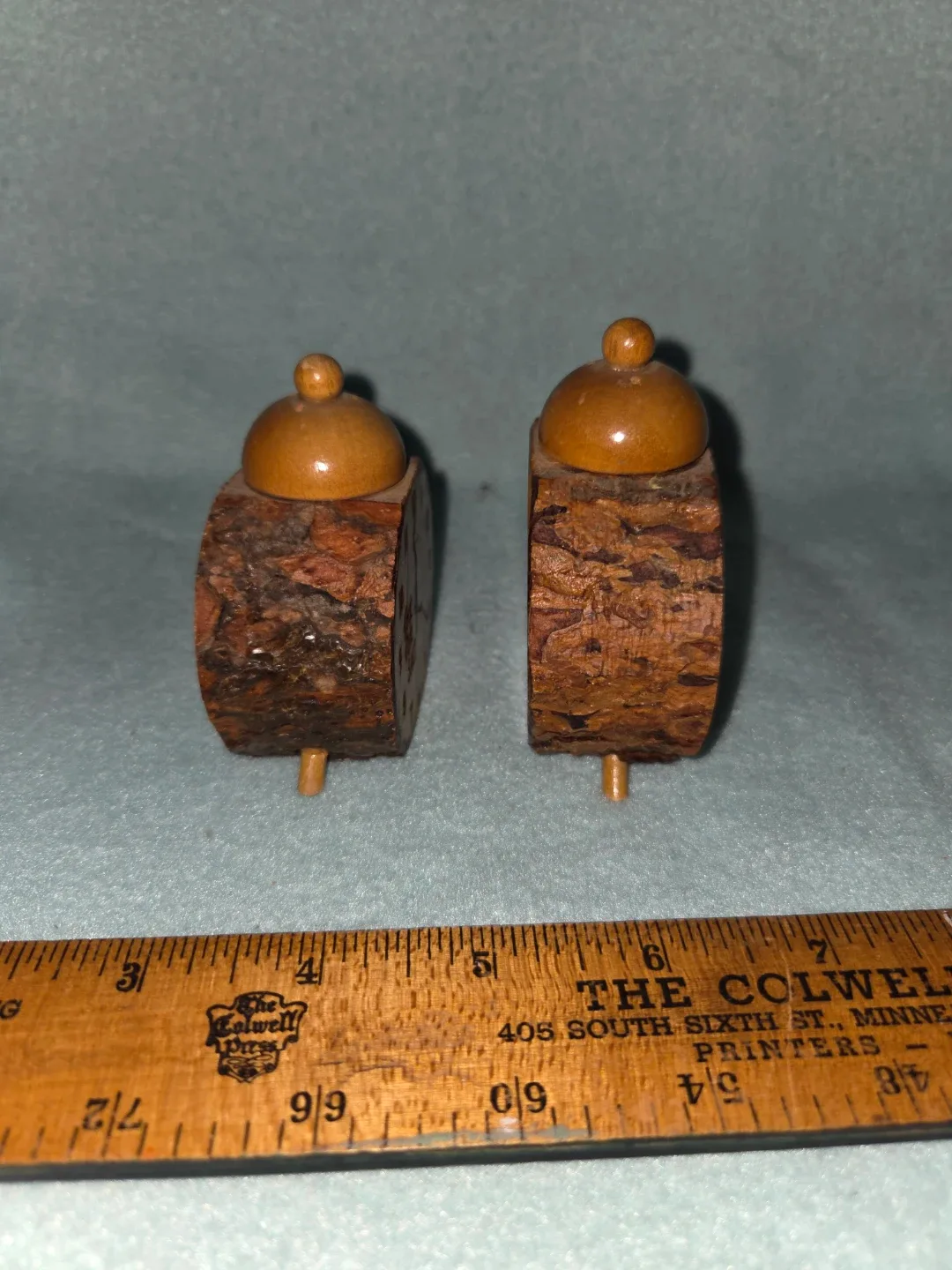 Santa's Village Wood Salt and Pepper Shakers - photo 3