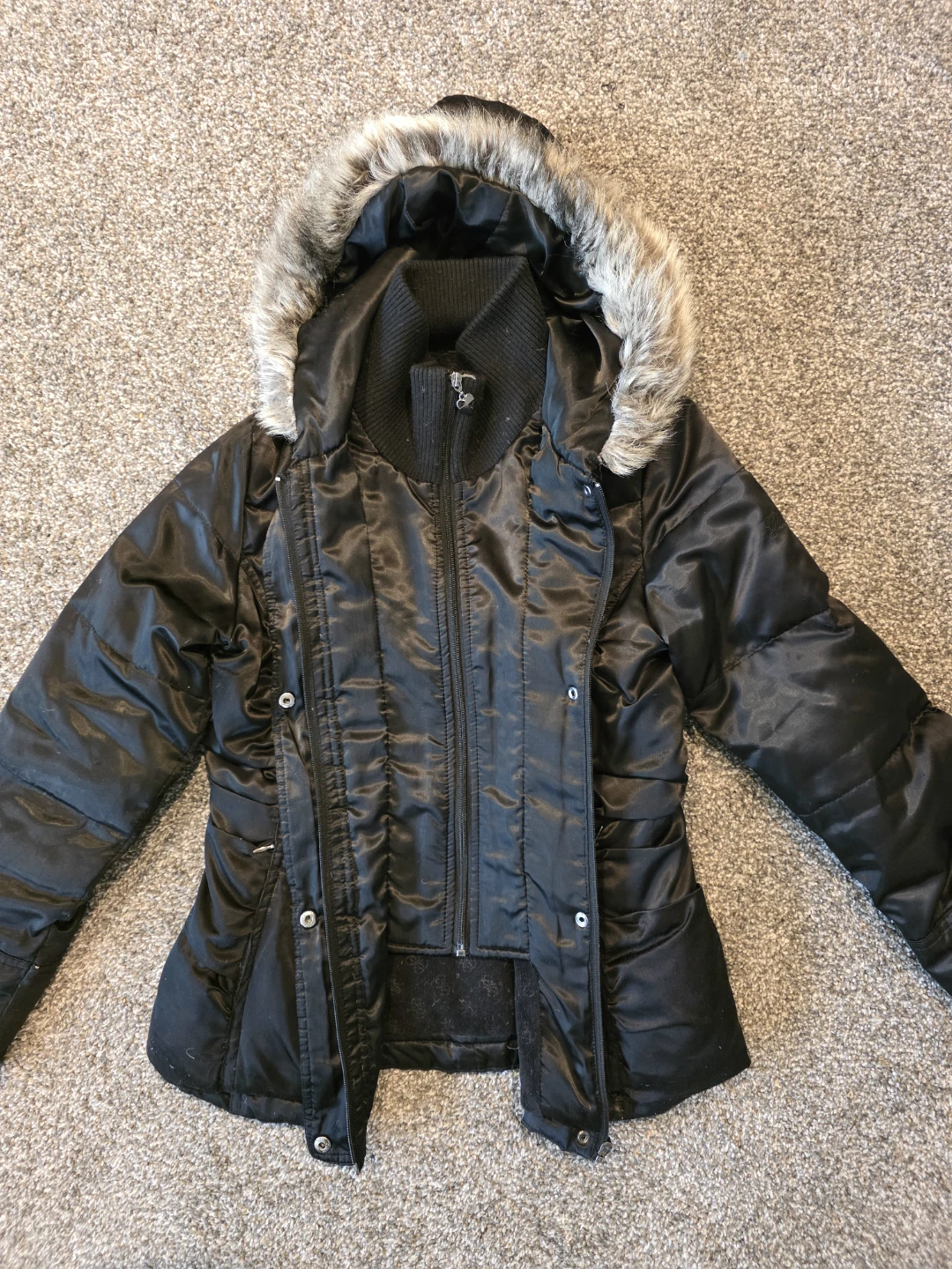 Guess Jeans Black Puffer Jacket with Faux Fur Hood - photo 2