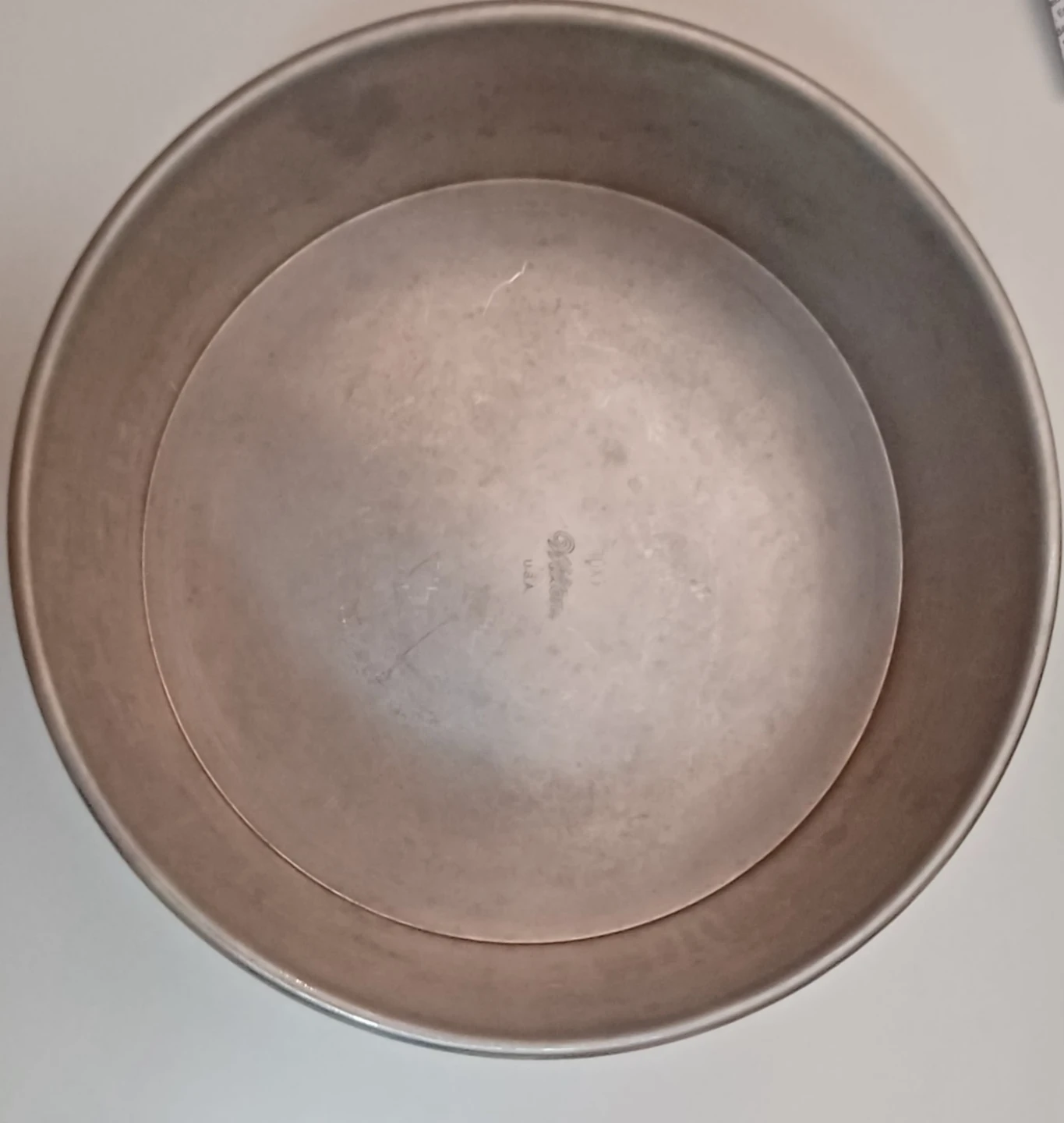 Wilton 10x3 Inch Round Cake Pan - photo 2